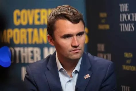 La mort de Charlie Kirk : un événement qui a secoué les&nbsp;États-Unis